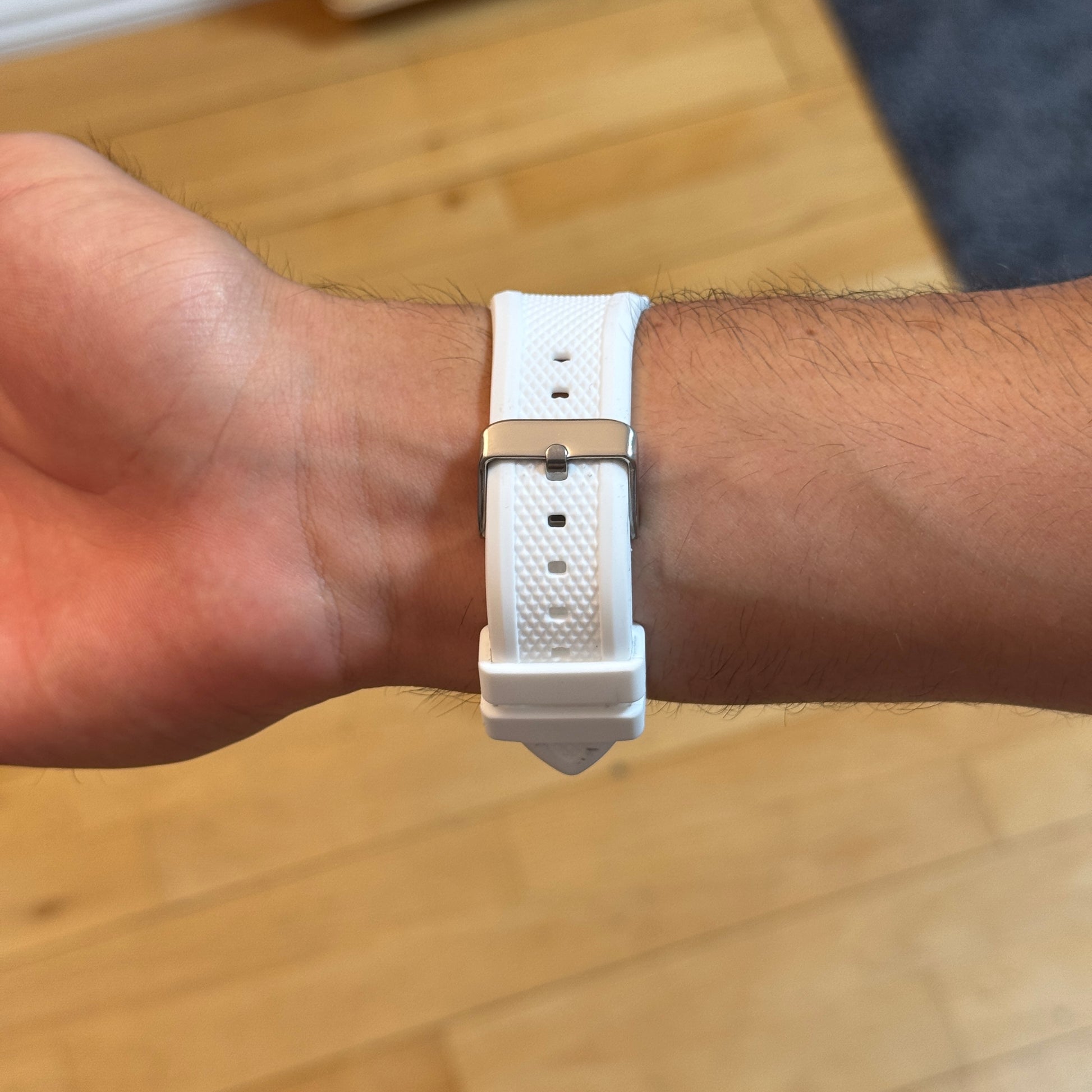 Tempori Horizon White Carbon